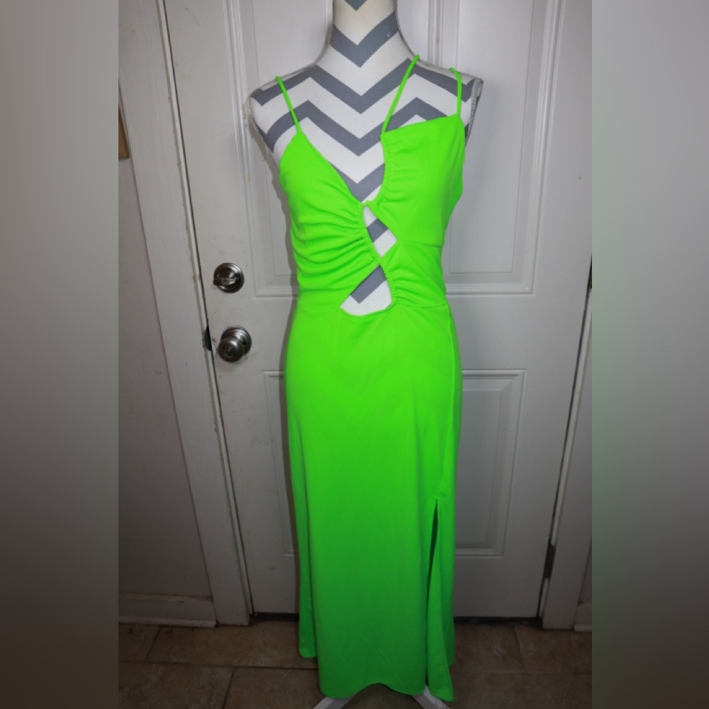 NWT: H&M Asymmetric Cut Out Dress Neon Green Size Medium
